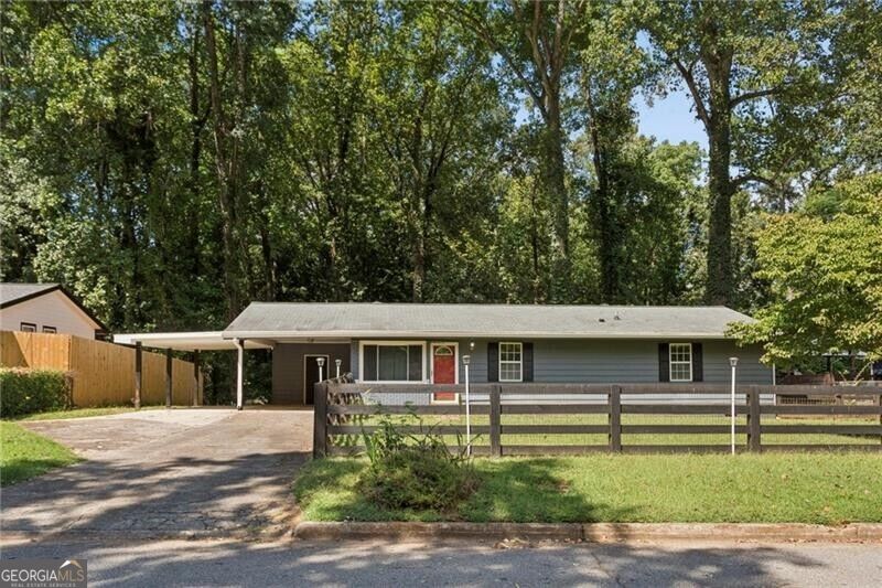 31 Trina Avenue Ne Property Photo 1