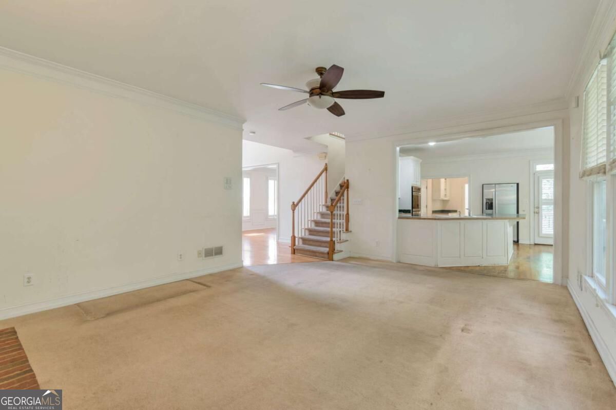 5892 Millstone Lane Property Photo 7