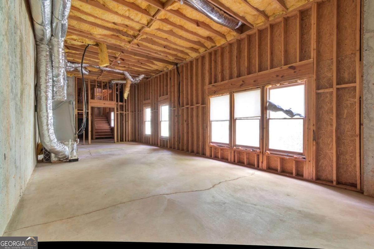 5892 Millstone Lane Property Photo 15