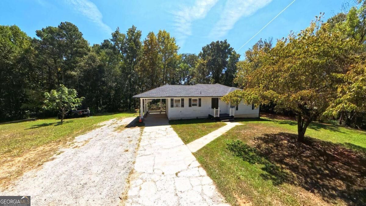 75 Collins Road Property Photo 1