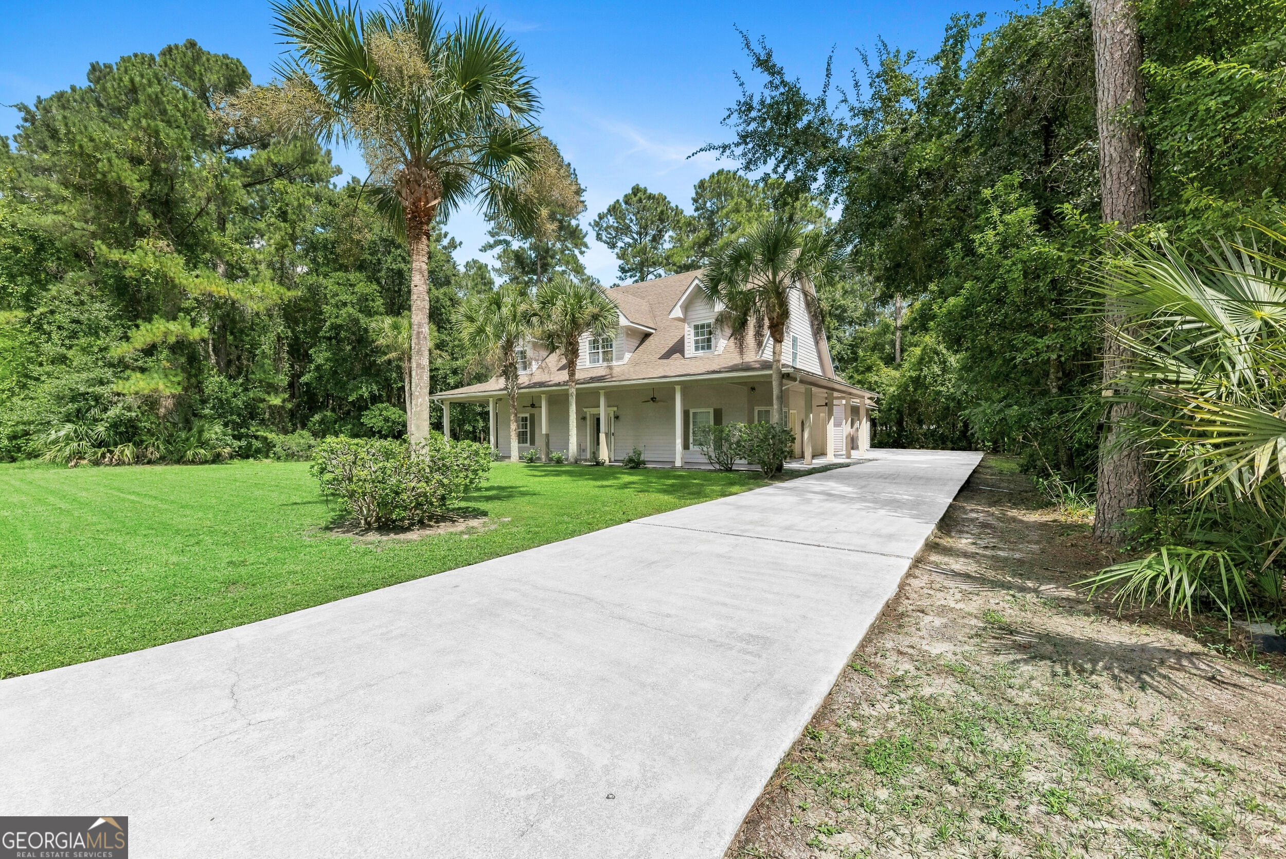 327 Marina Isle Drive Property Photo 1