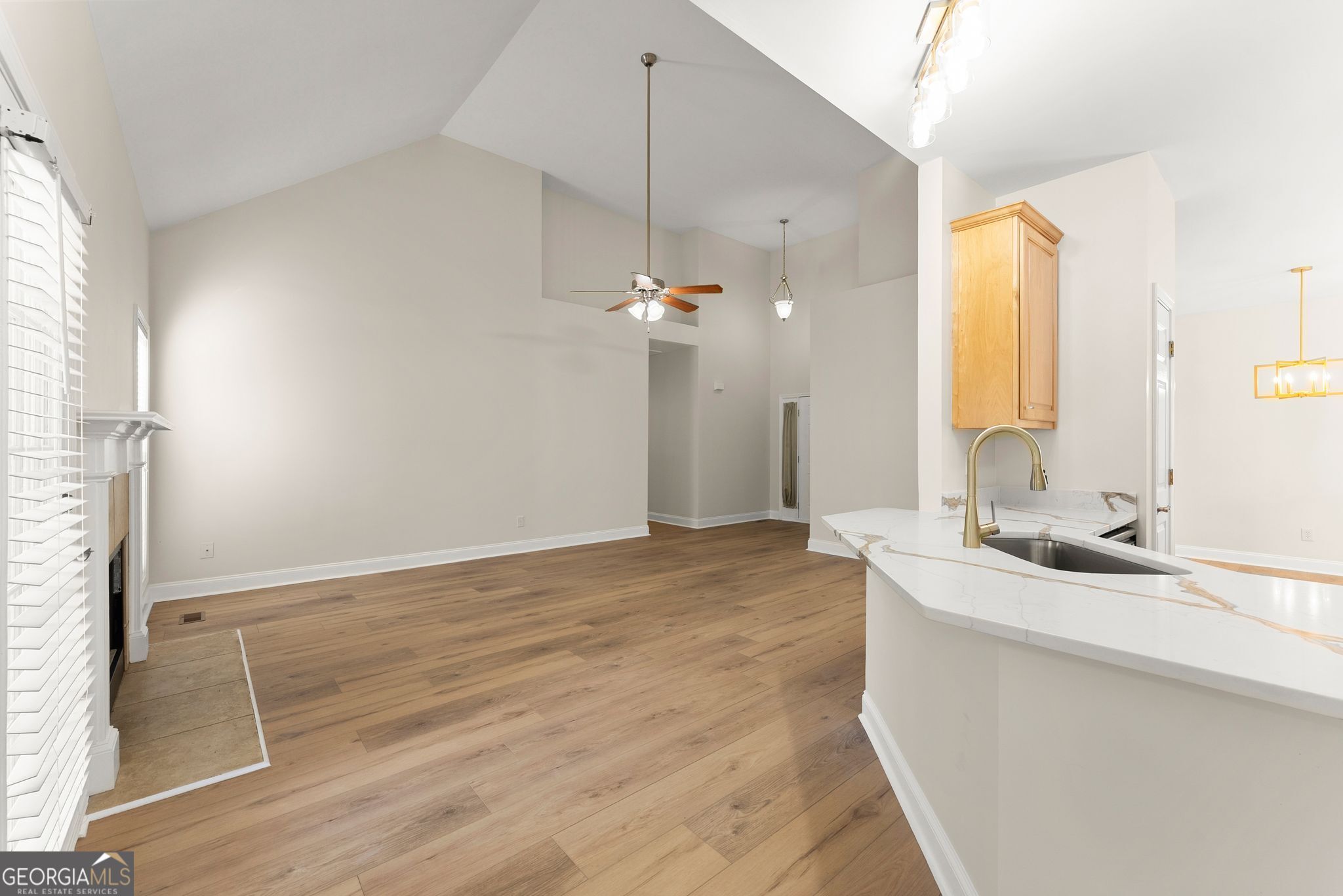 27 Woods Way Property Photo 10
