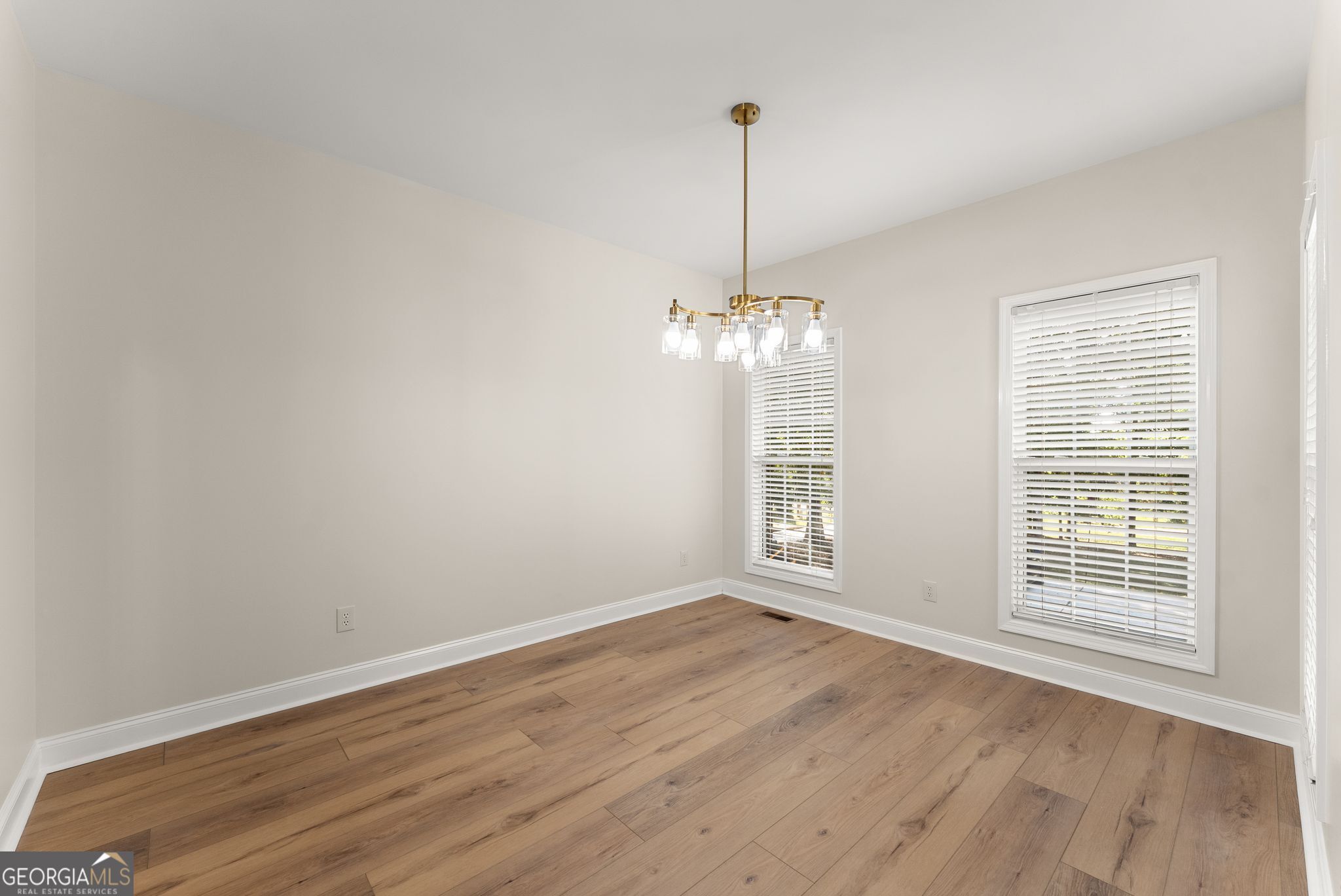 27 Woods Way Property Photo 18