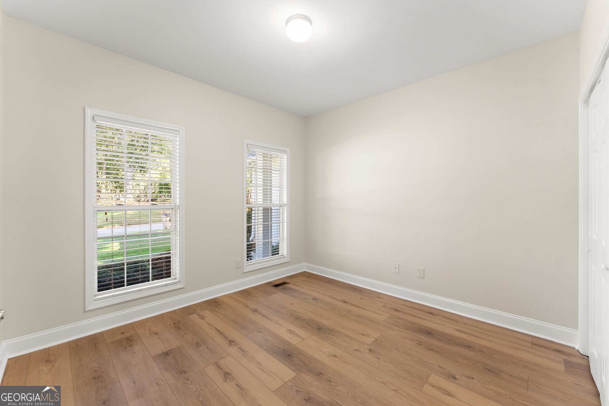 27 Woods Way Property Photo 31