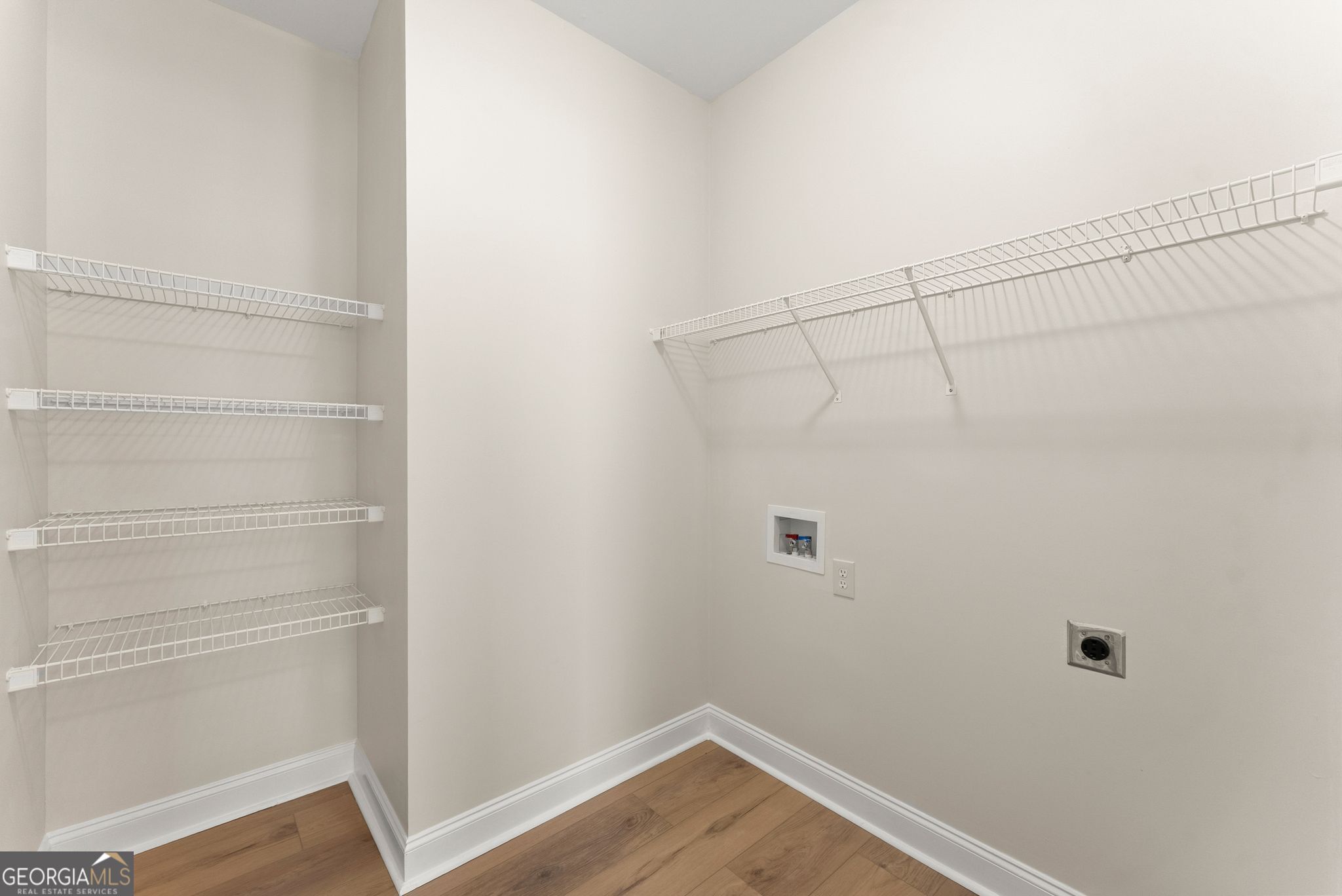 27 Woods Way Property Photo 35