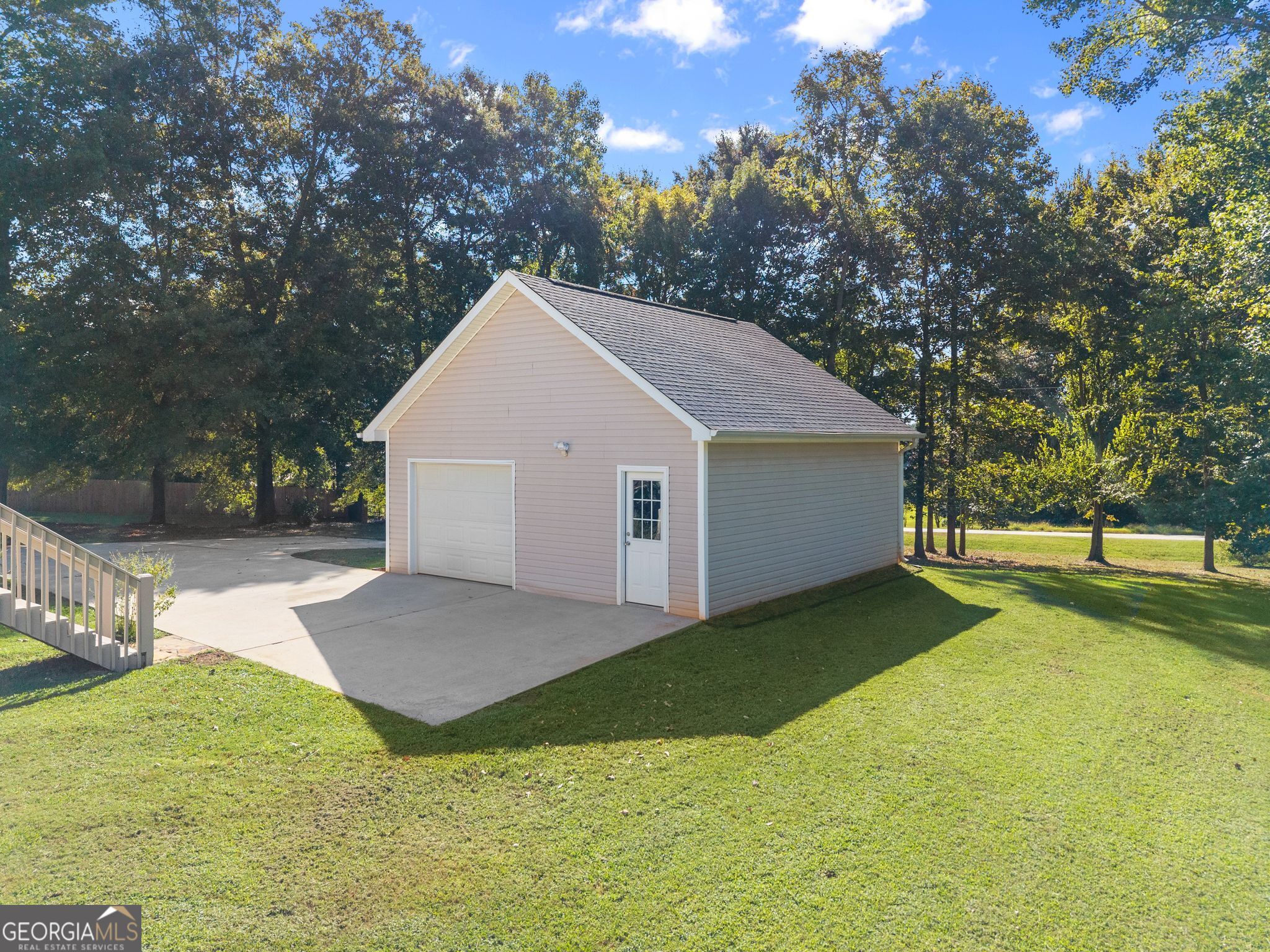27 Woods Way Property Photo 39