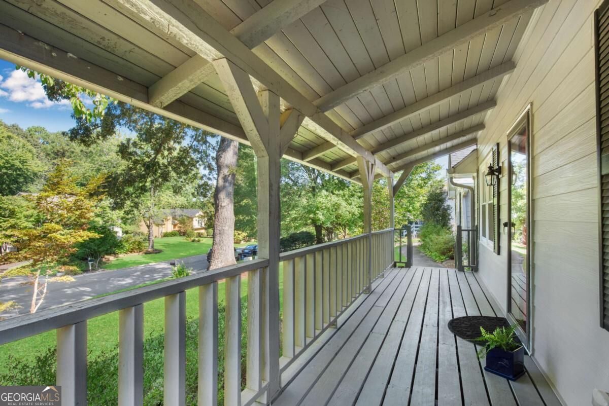 1870 Beckett Drive Property Photo 7