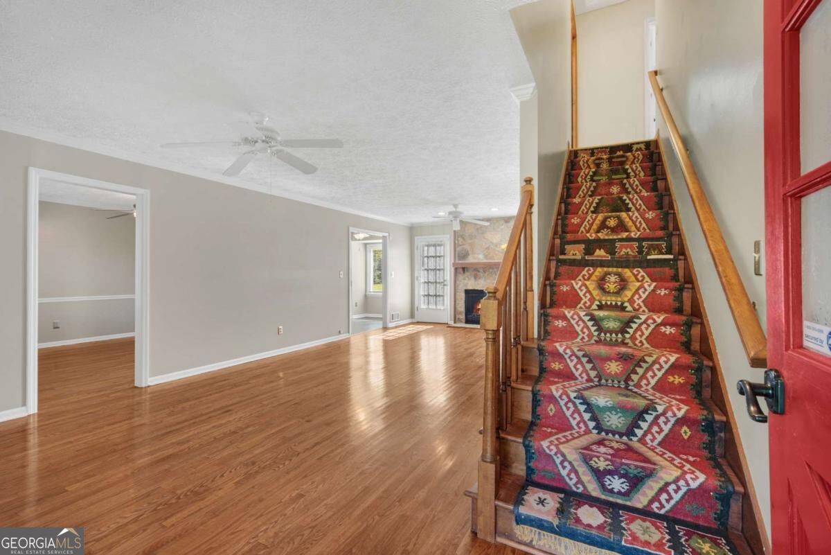 1870 Beckett Drive Property Photo 8