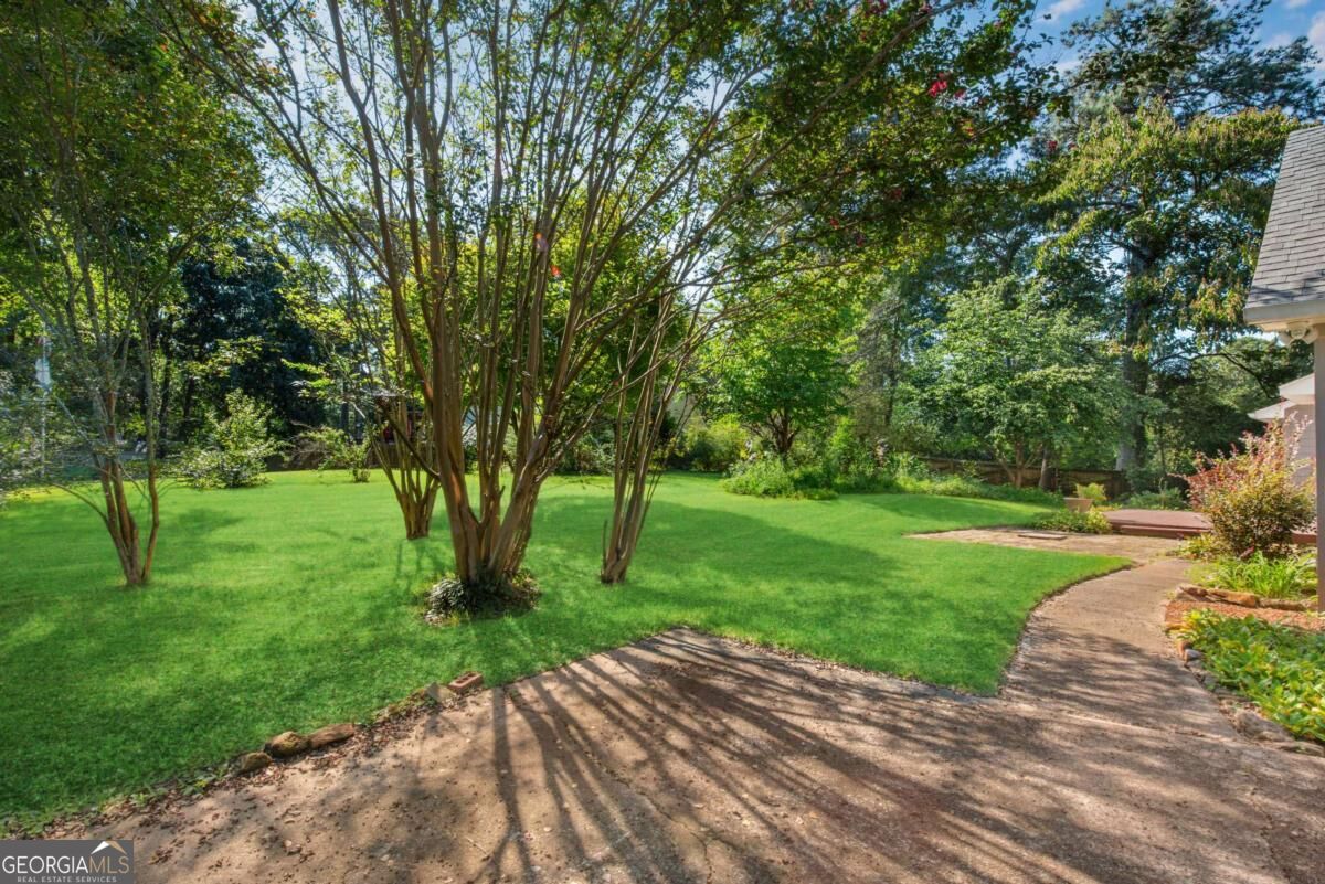 1870 Beckett Drive Property Photo 44