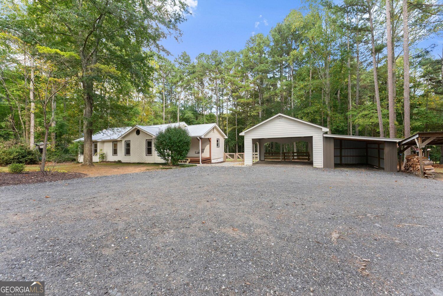 1240 Kelly Bridge Road Property Photo 6