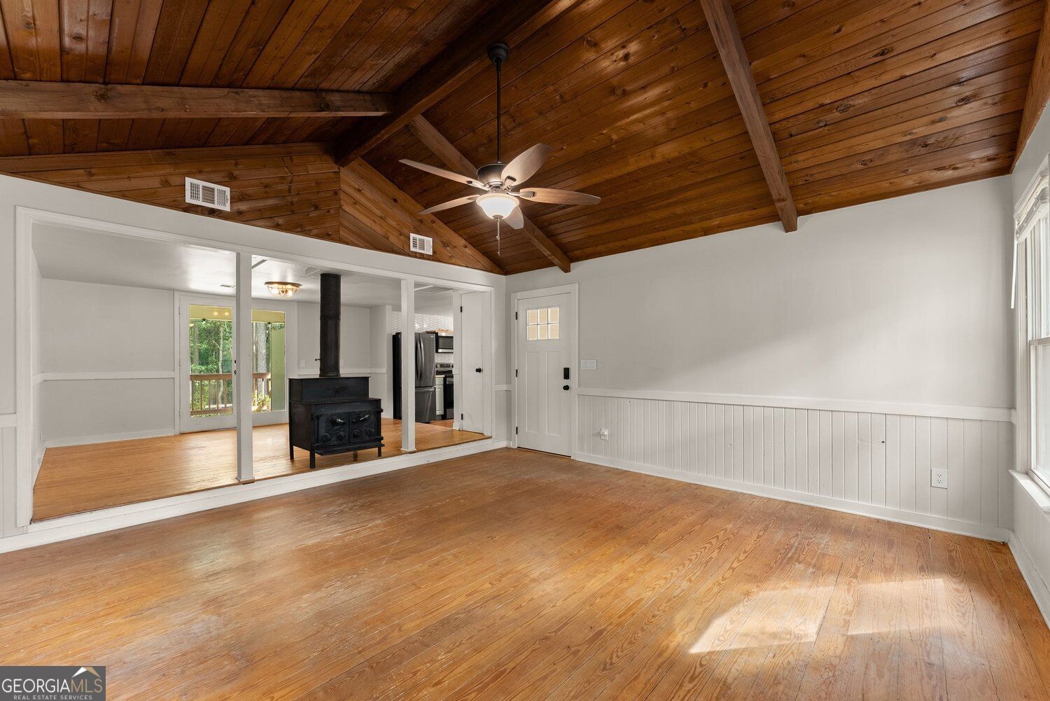 1240 Kelly Bridge Road Property Photo 13