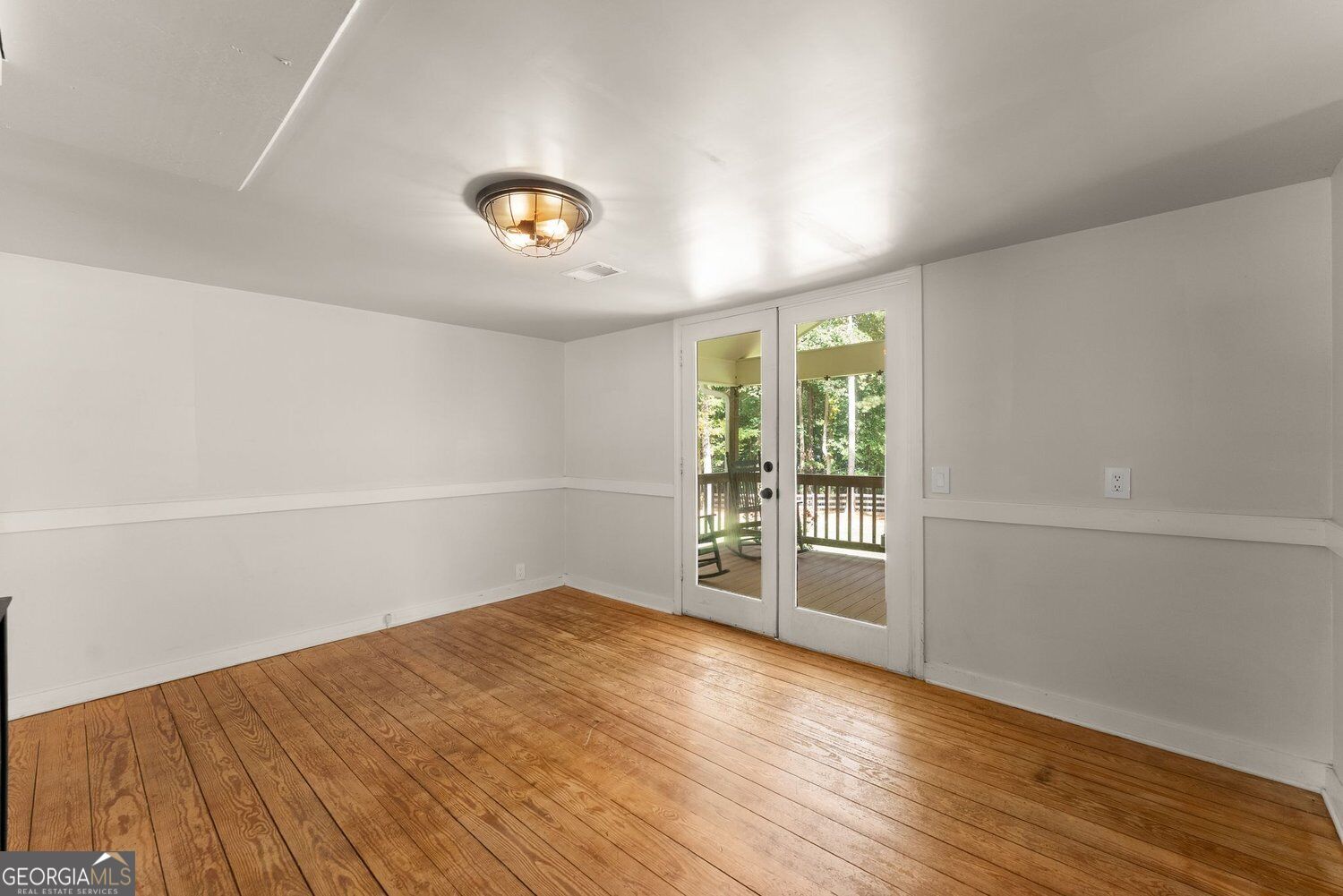 1240 Kelly Bridge Road Property Photo 15