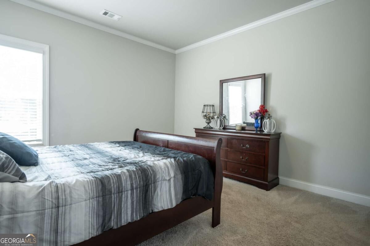 275 Woodbury Lane Property Photo 44