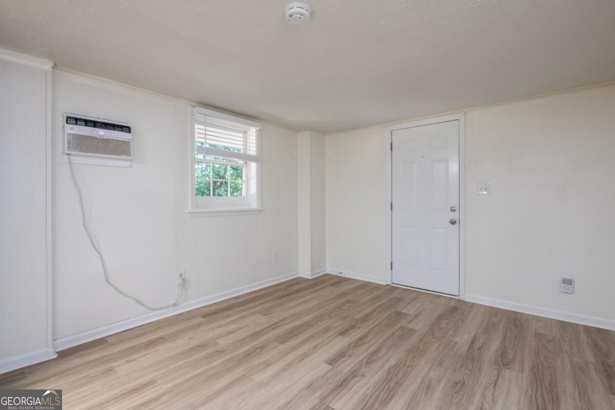 3454 Rockbridge Road # C Property Photo 4