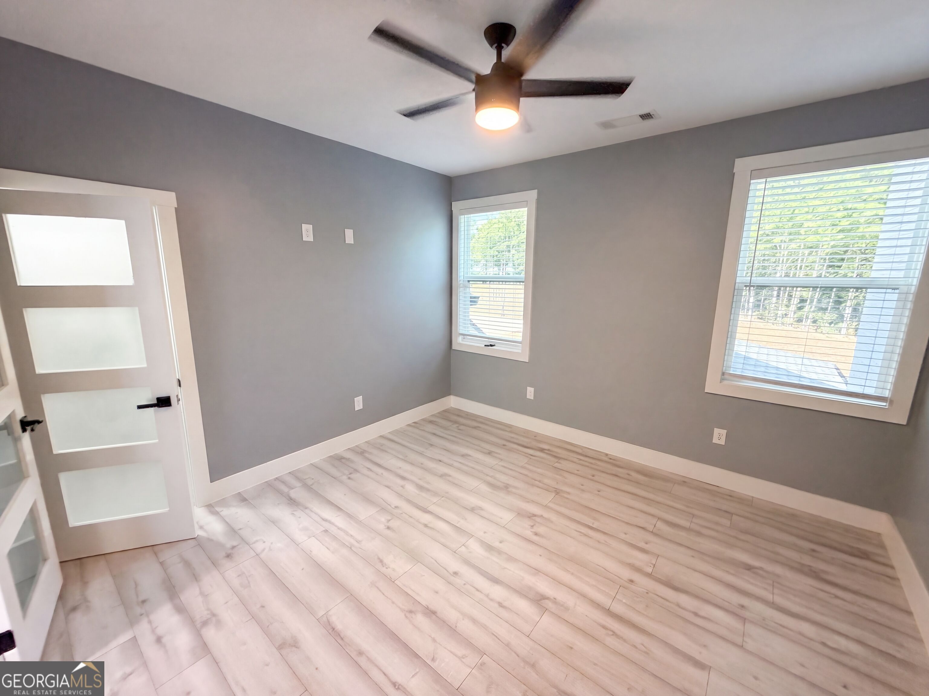 214 Coastline Road Property Photo 14