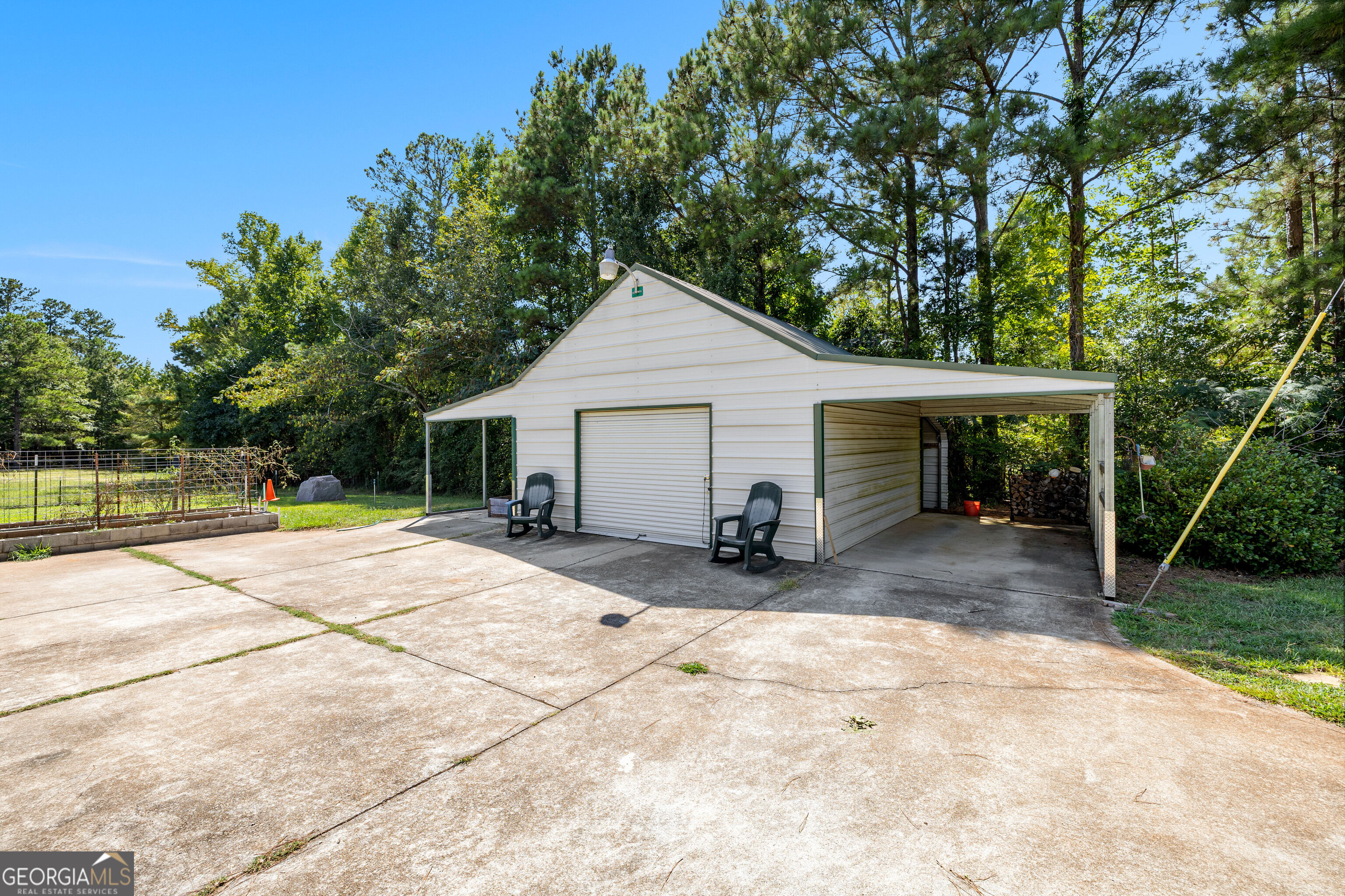 184 Ball Ground Road Property Photo 5