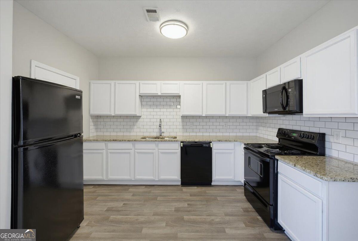 2340 Marlin Drive Property Photo 11