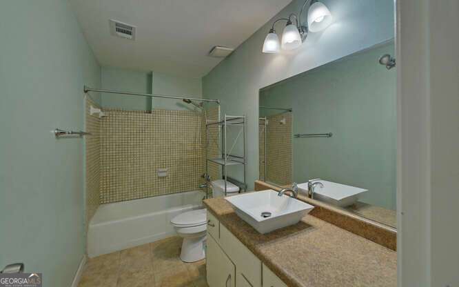 390 Colony Cove Property Photo 17