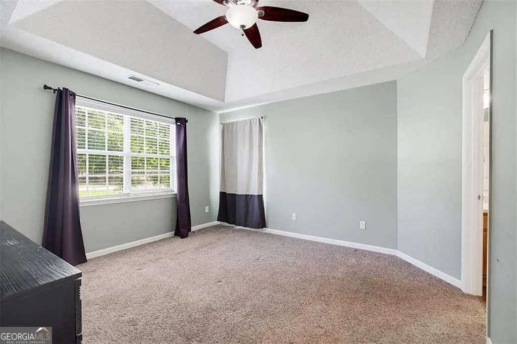 415 Willow Lane Property Photo 14