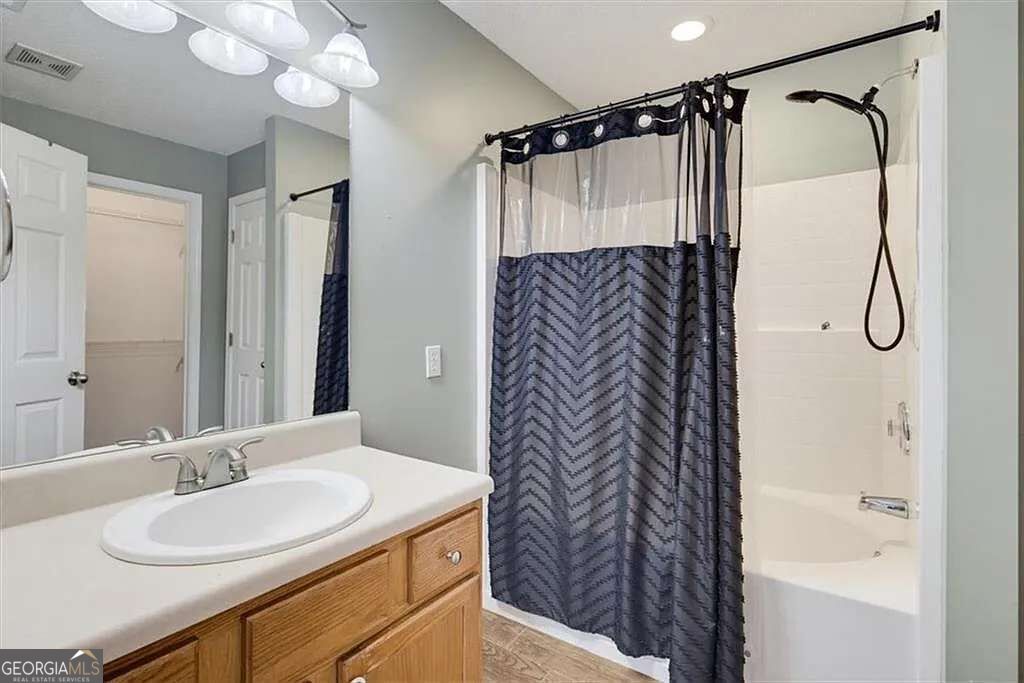 415 Willow Lane Property Photo 16