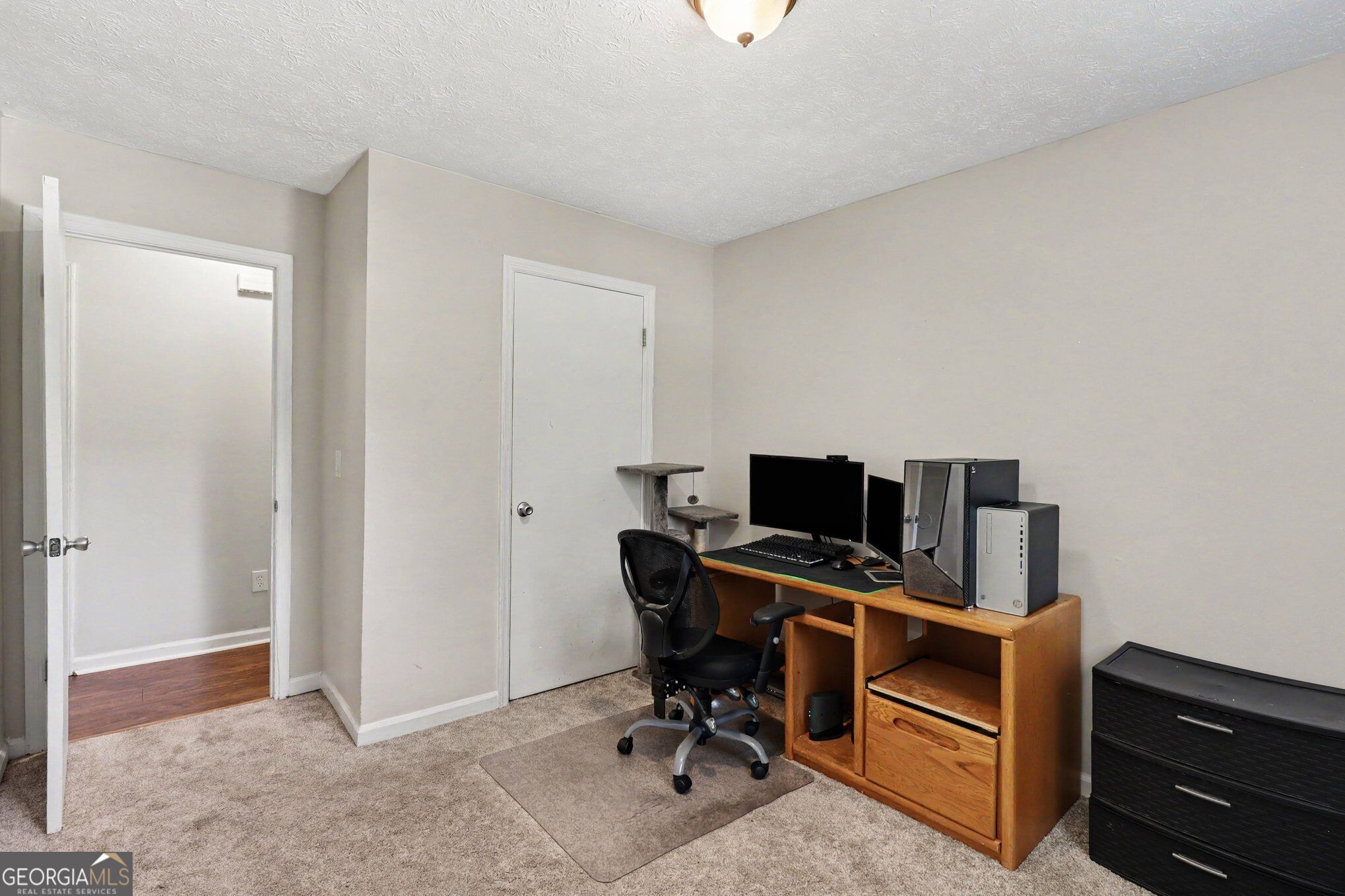 745 Pioneer Road Property Photo 15
