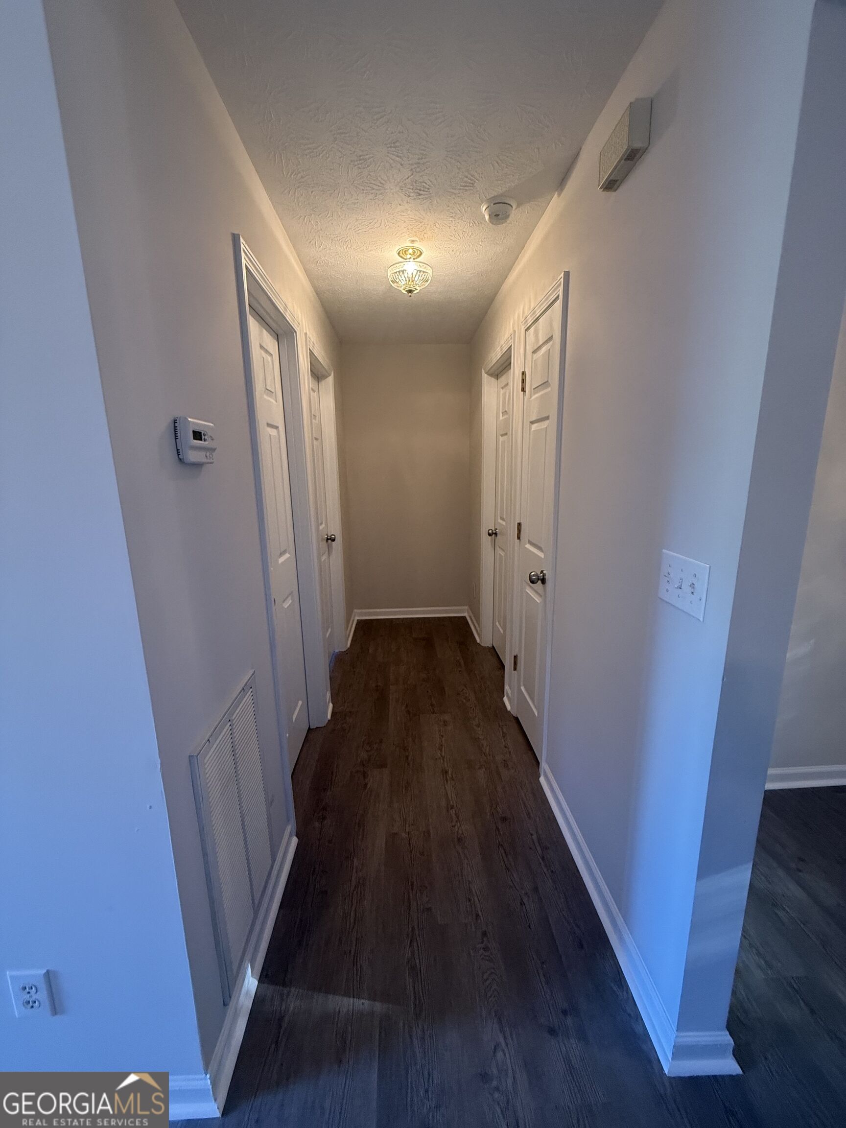 7020 Brookton Lane Property Photo 3