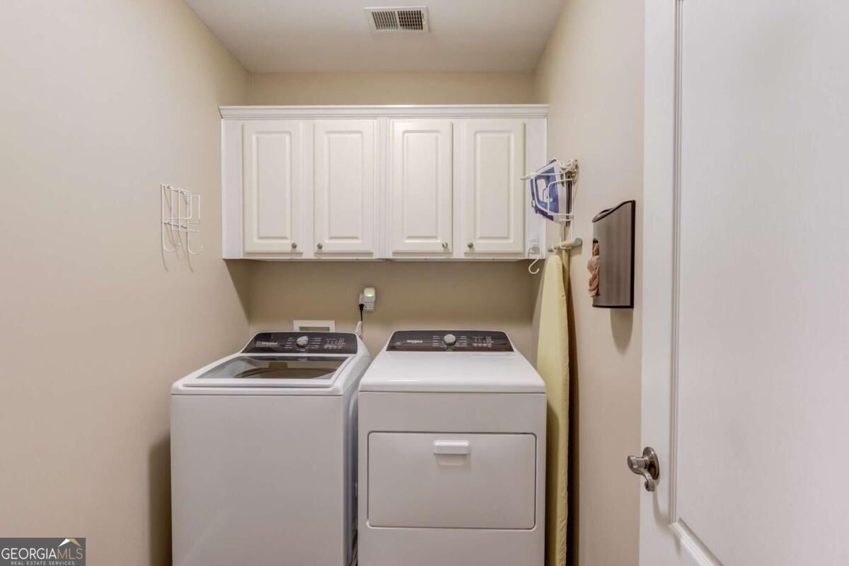 1131 Overlook Lane Property Photo 32