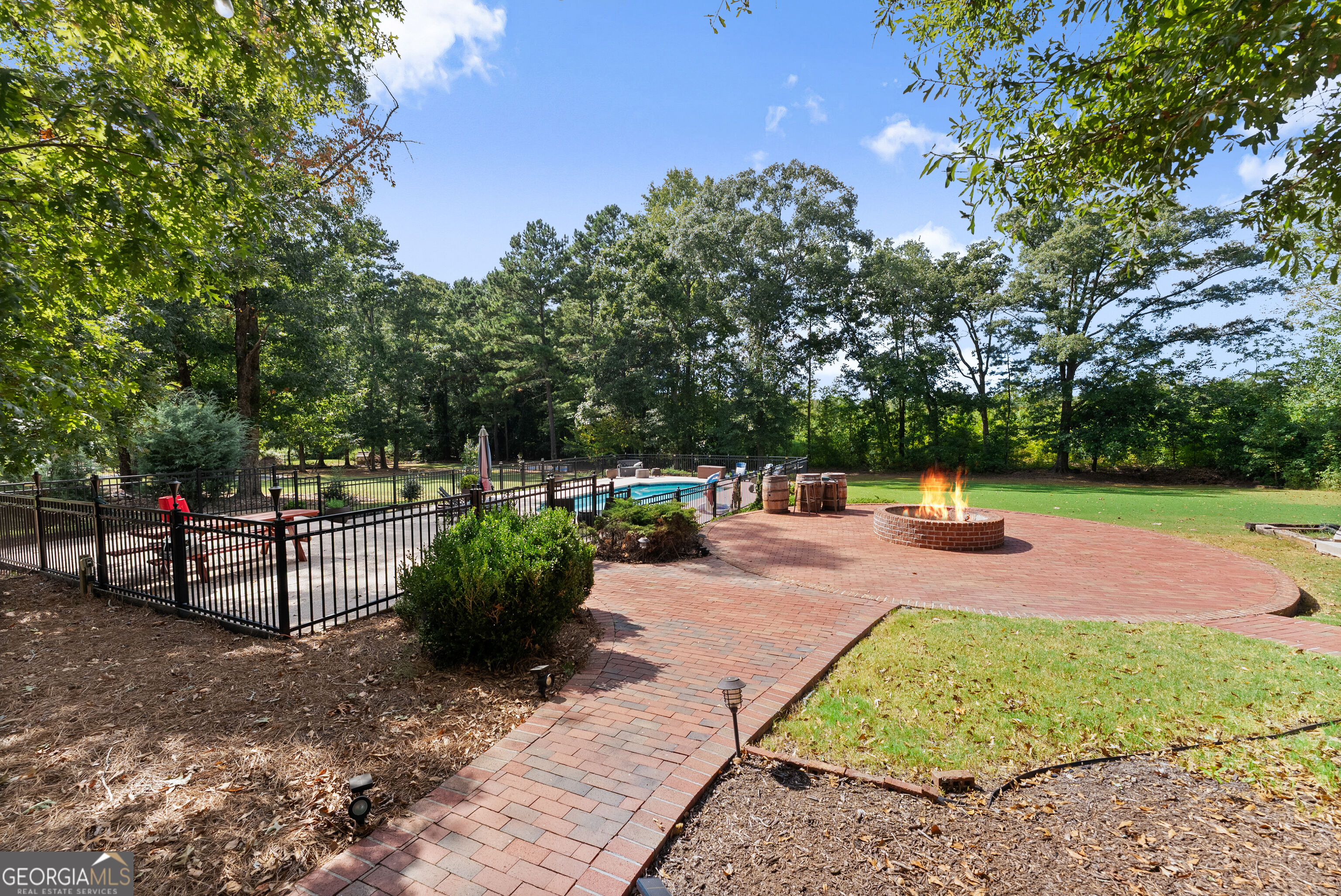 3362 Highland Park Way Property Photo 7