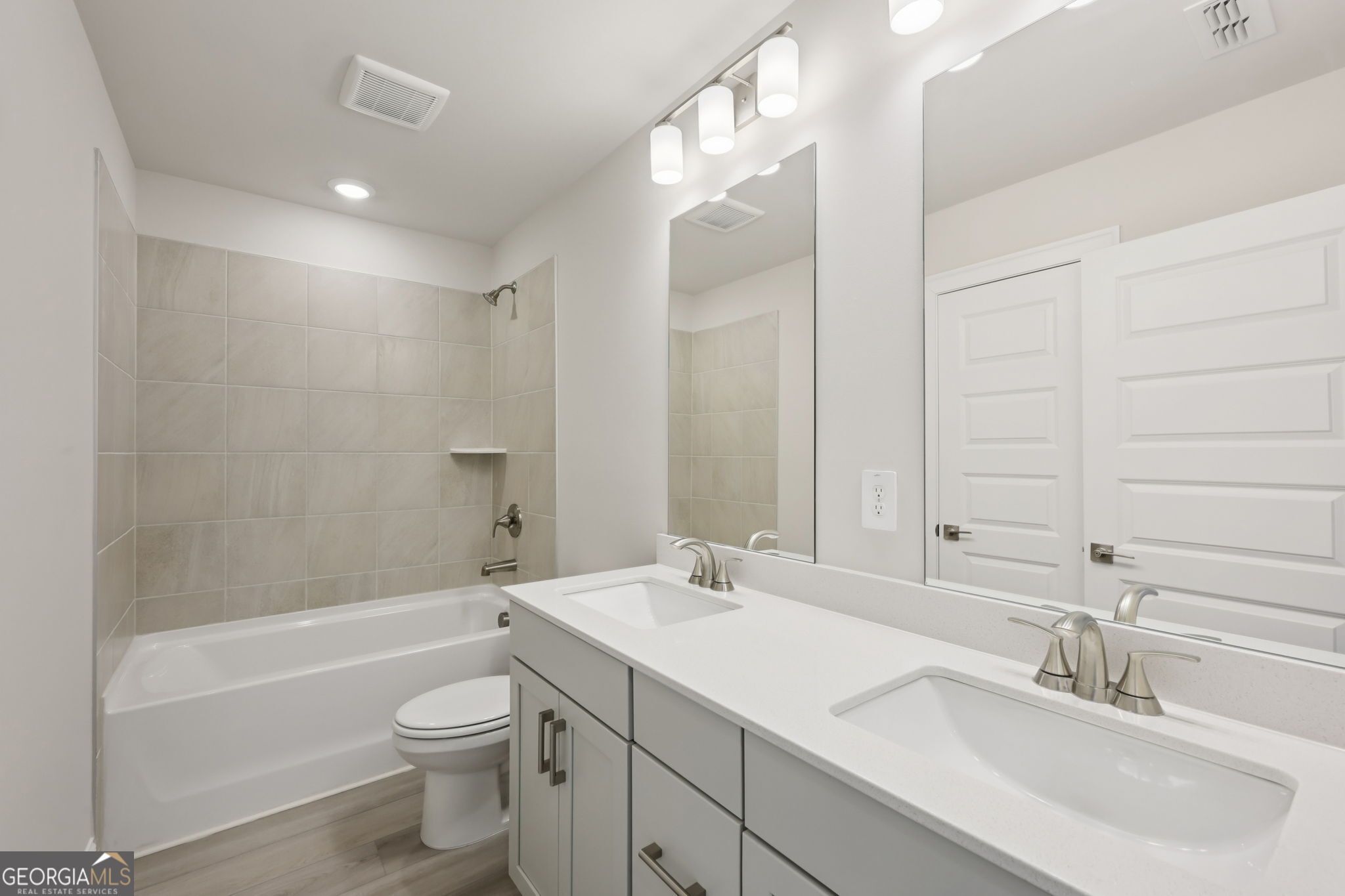 427 Elise Way Property Photo 30