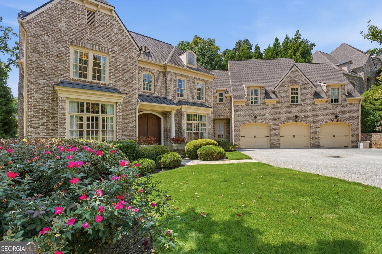 1530 Soaring Hawk Point Se Property Photo 1