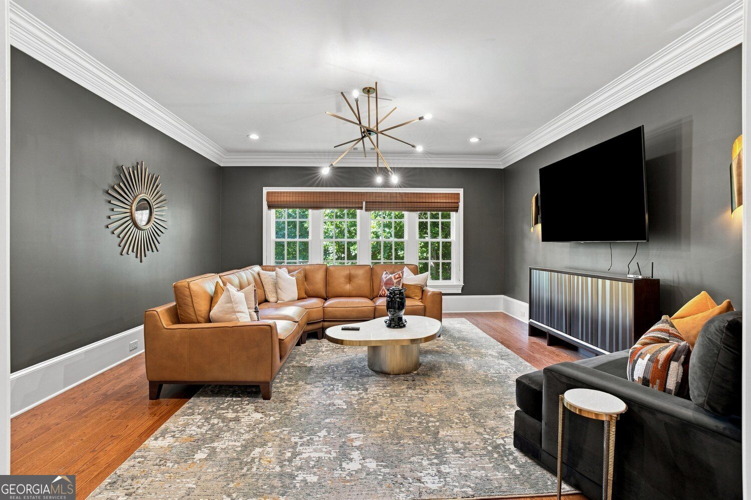 1530 Soaring Hawk Point Se Property Photo 14