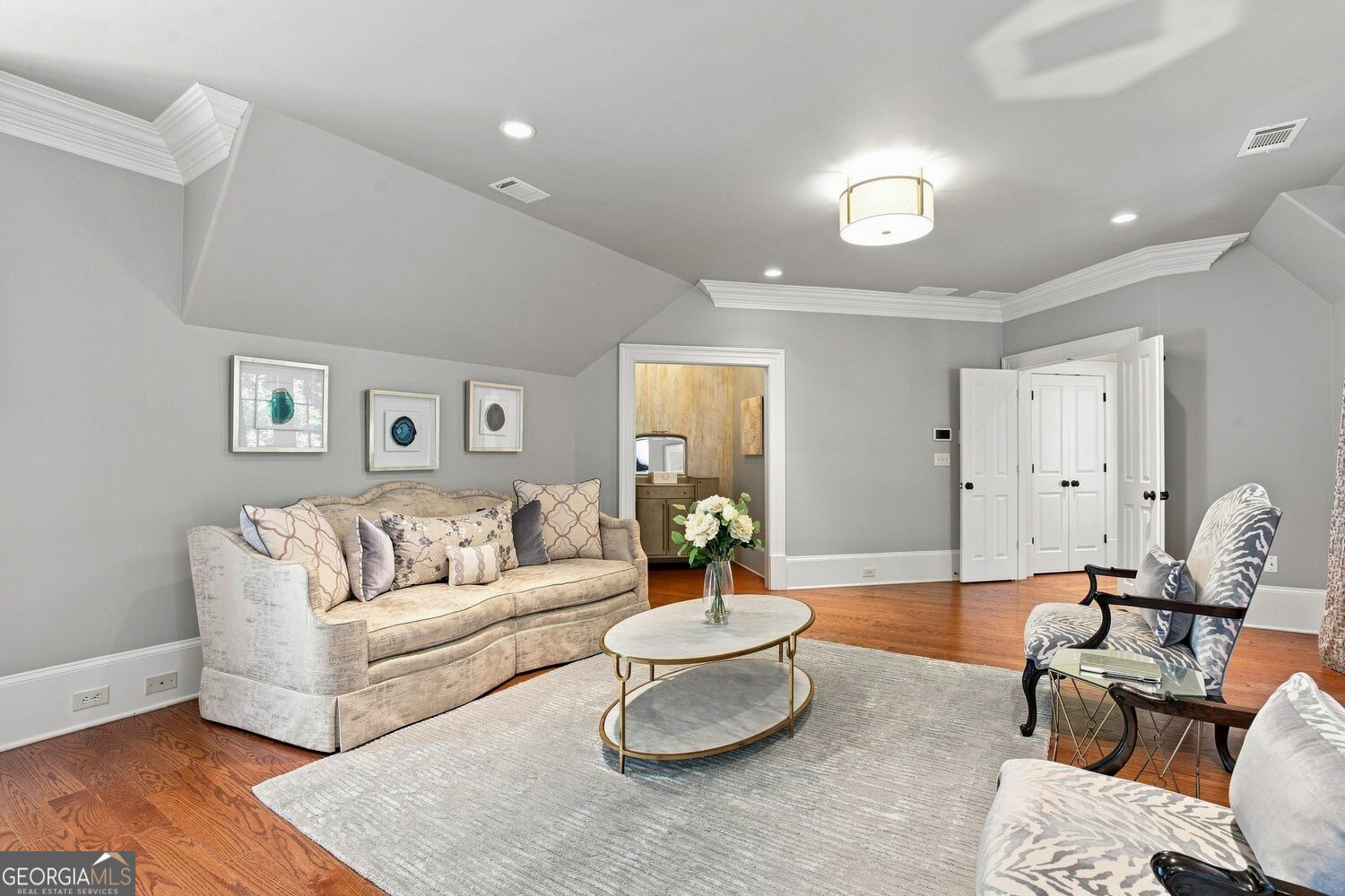 1530 Soaring Hawk Point Se Property Photo 21