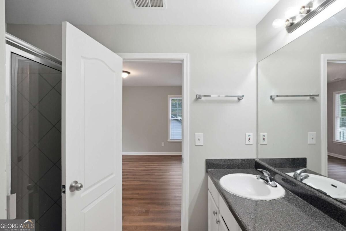 142 Lawton Street Sw Property Photo 27