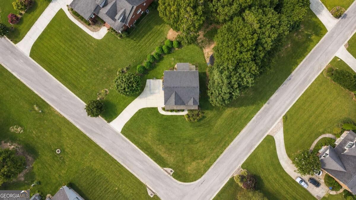 341 Norwood Lane Property Photo 25