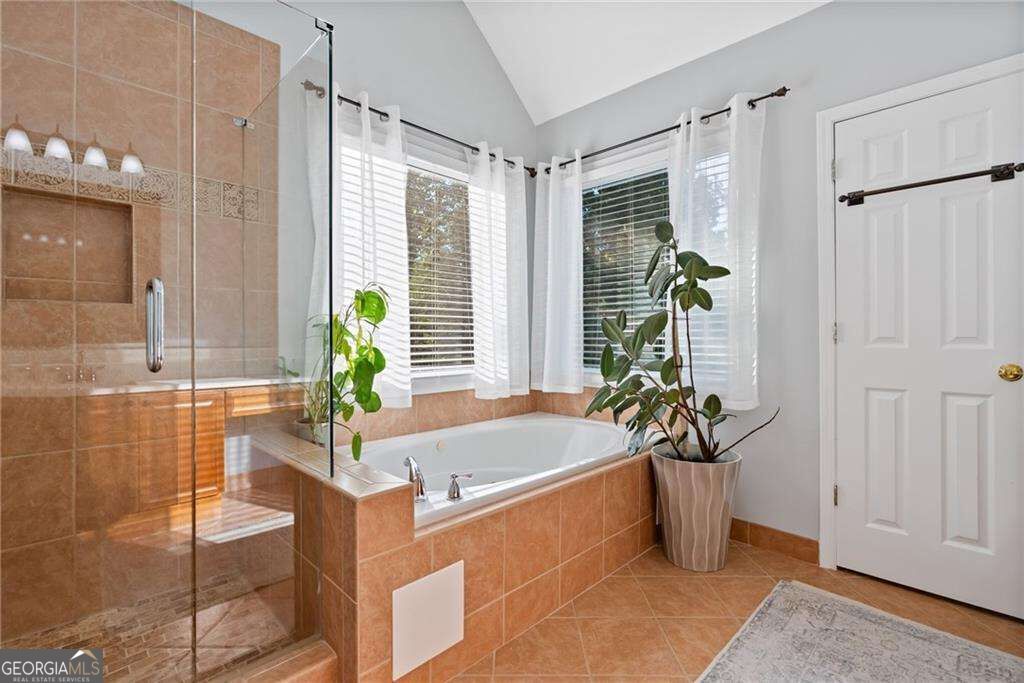 210 Bristolstone Court Property Photo 24