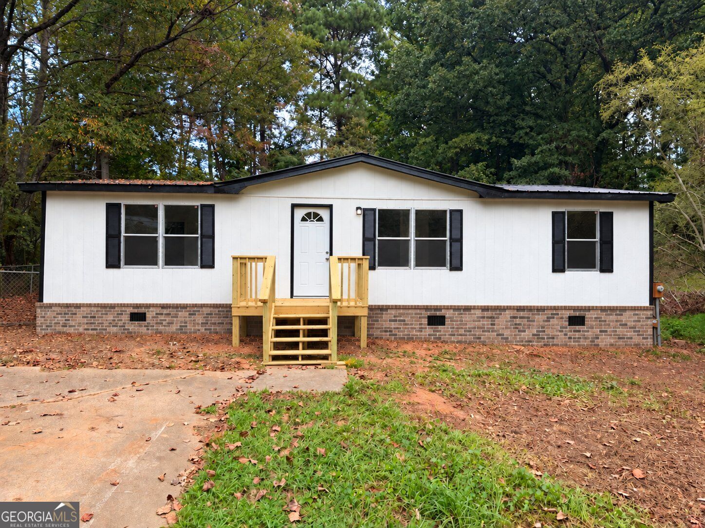 6125 River Run Circle Property Photo 1