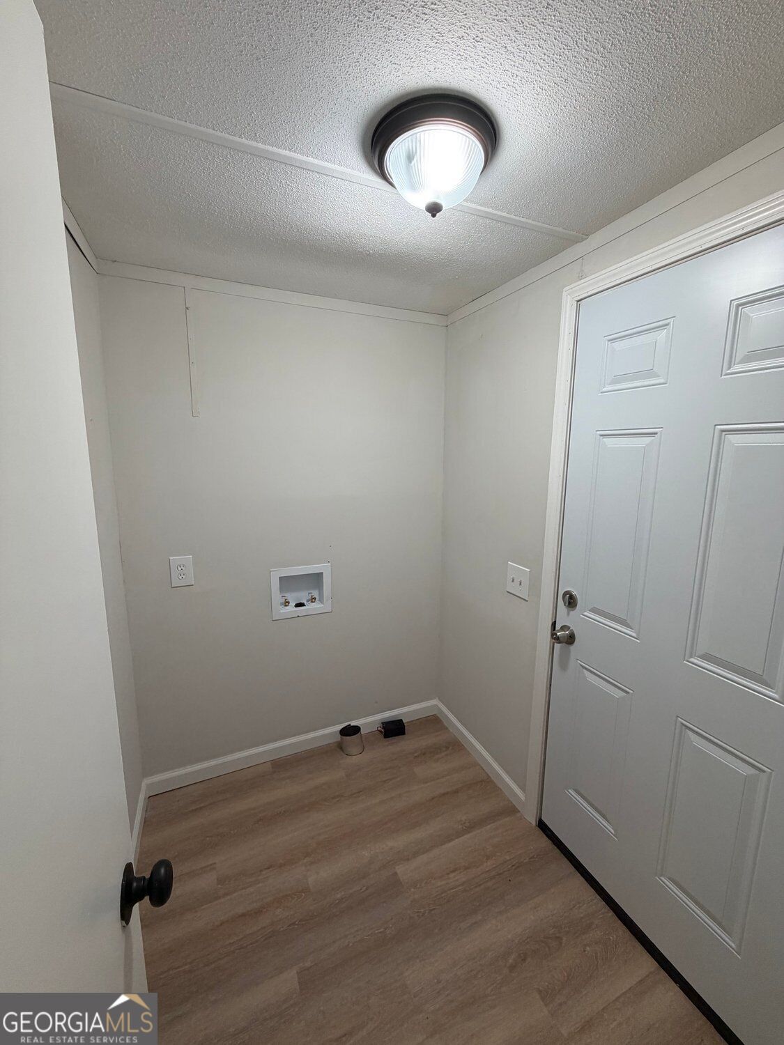 6125 River Run Circle Property Photo 11
