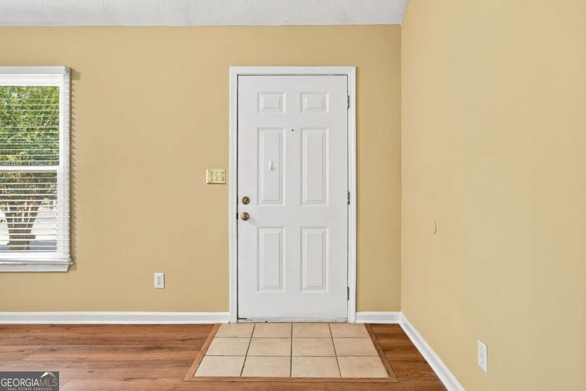115 Aztec Way Se Property Photo 3