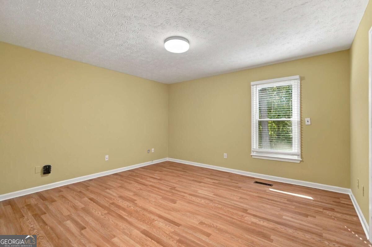115 Aztec Way Se Property Photo 15