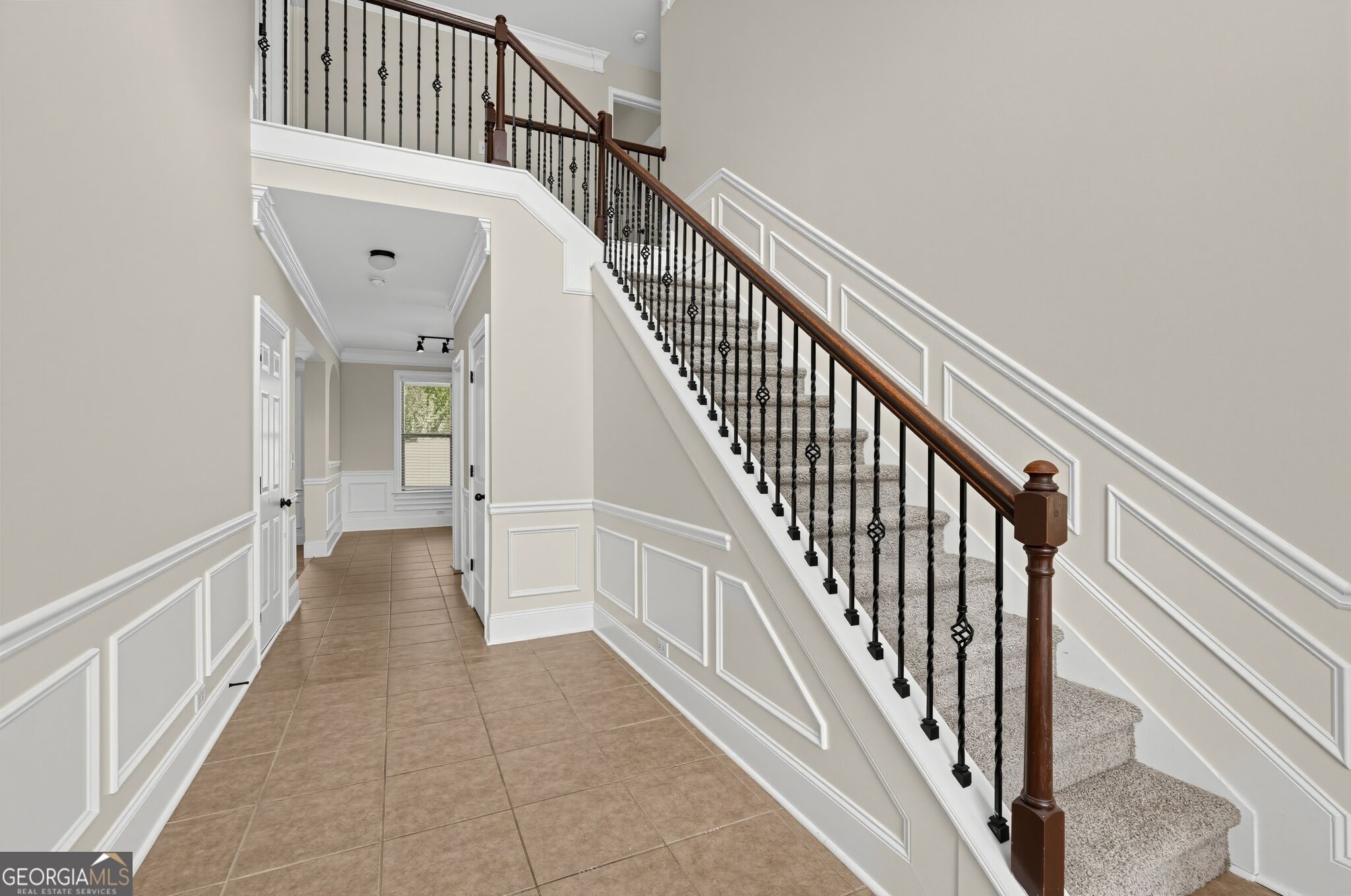 180 Providence Parkway Property Photo 3