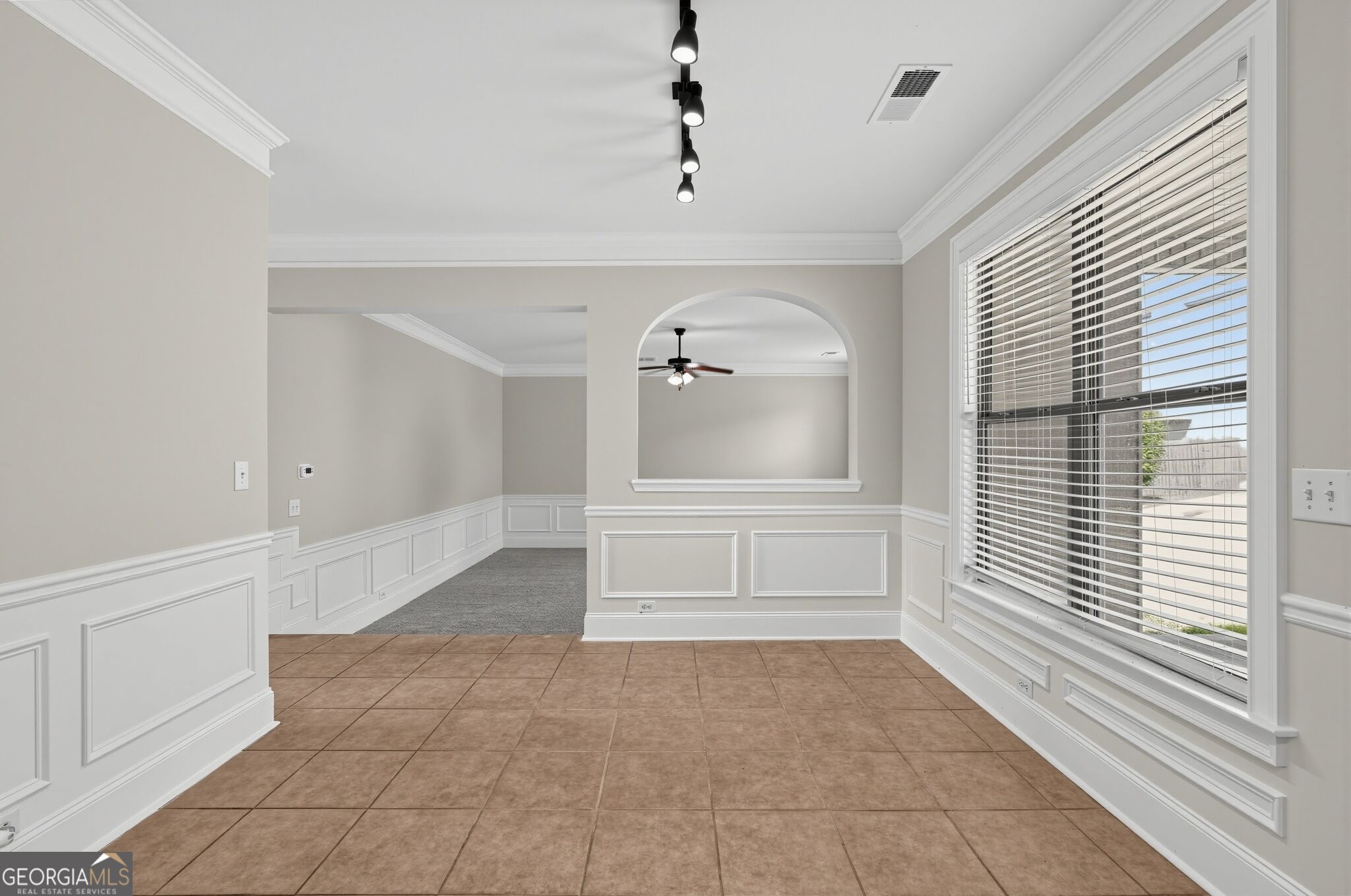 180 Providence Parkway Property Photo 11