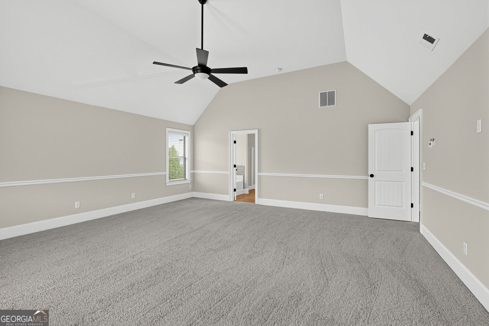 180 Providence Parkway Property Photo 14