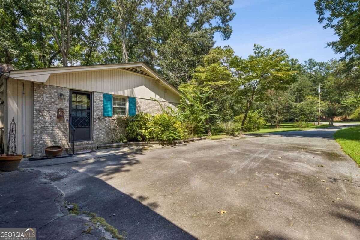 1314 Gatewood Drive Property Photo 9