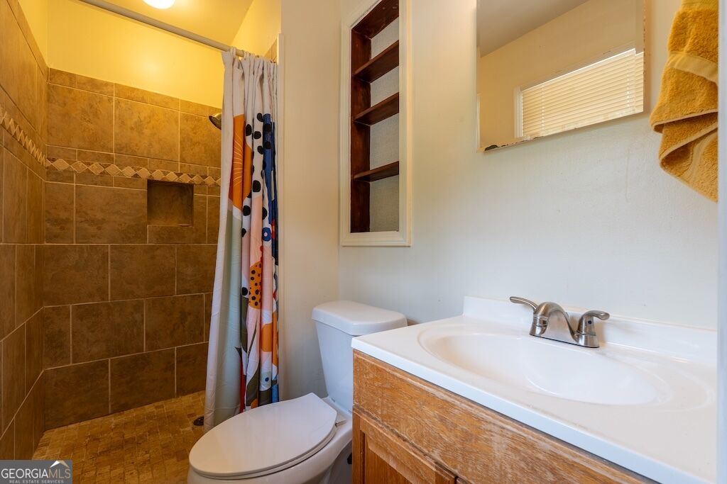 539 Fond Du Lac Drive Property Photo 17