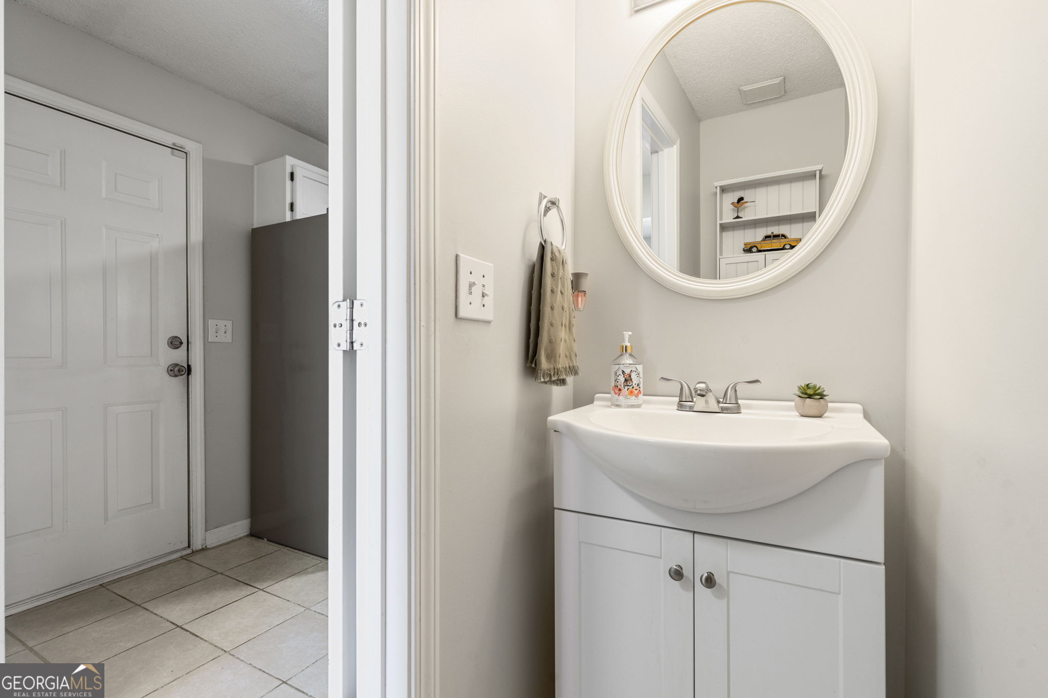 4466 High Gate Court Nw Property Photo 17
