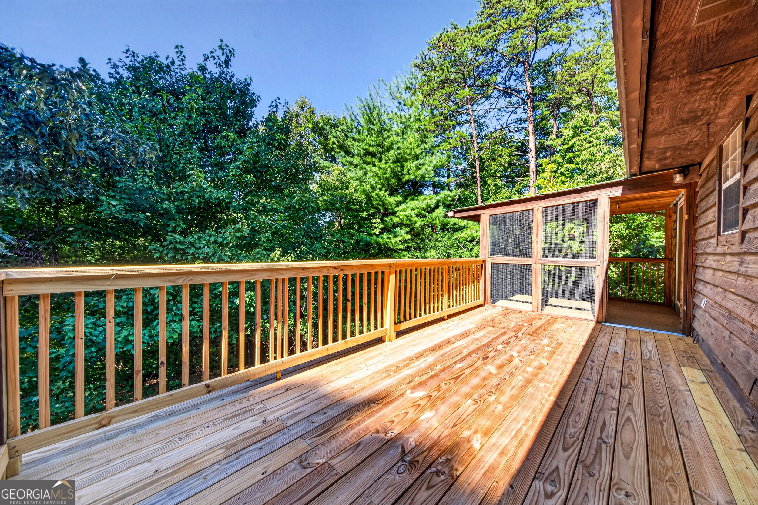 90 Amber Lane Property Photo 29