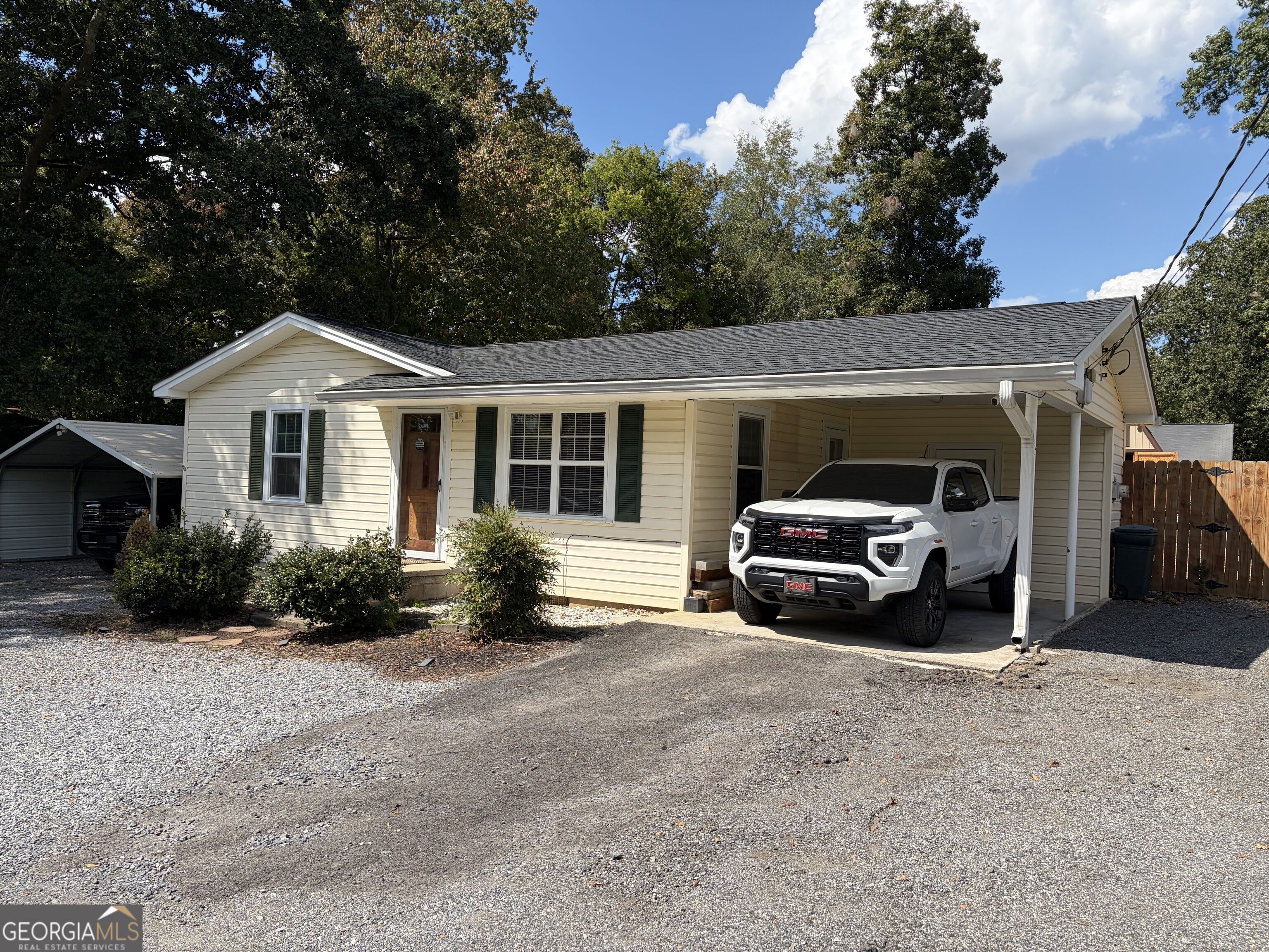13 Cordle Drive Ne Property Photo 2