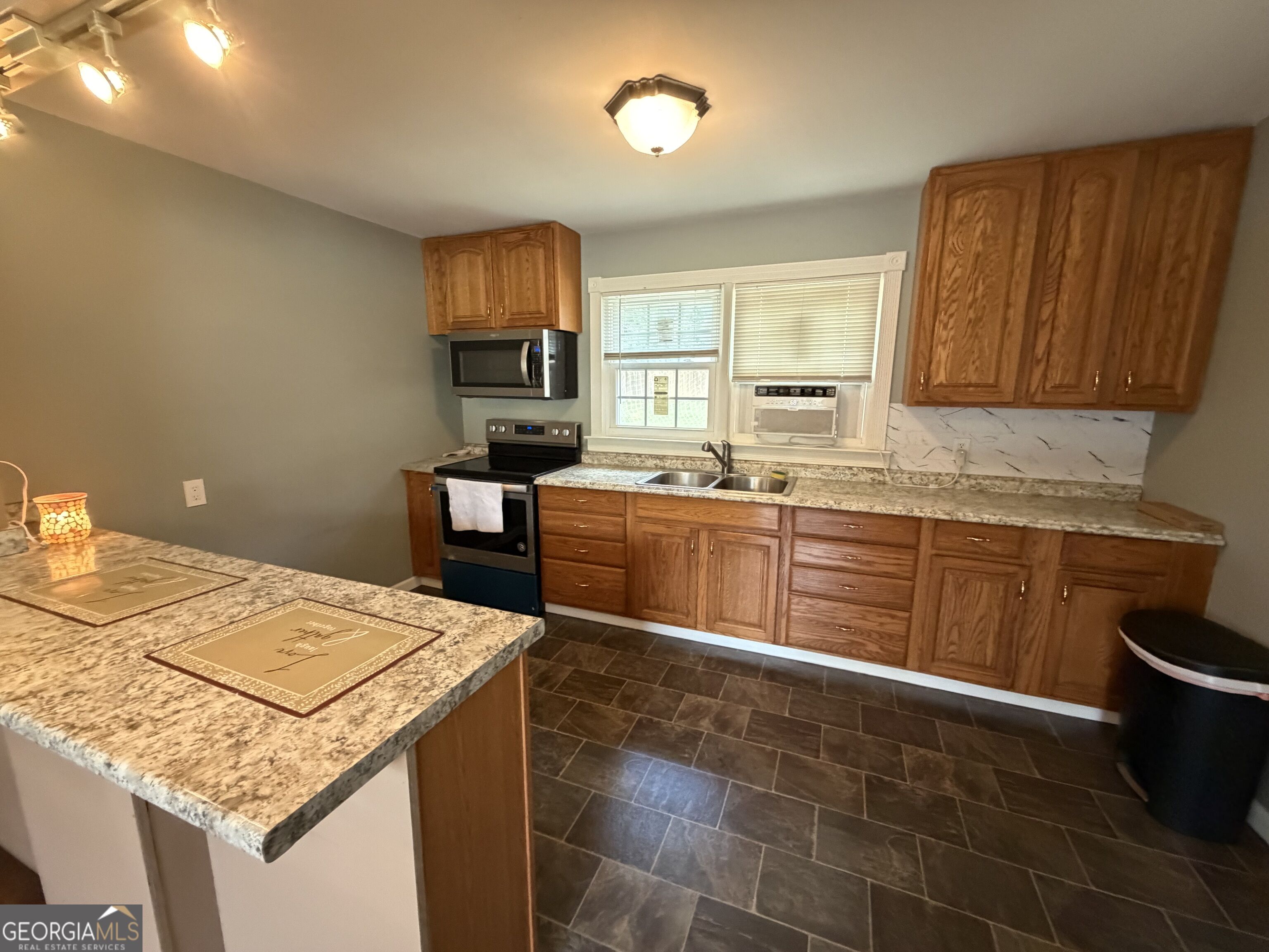 13 Cordle Drive Ne Property Photo 7