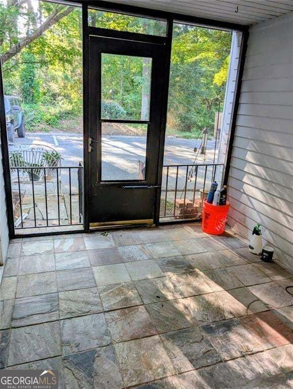 6700 Roswell Road Unit 7a Property Photo 3