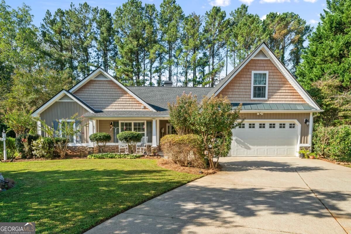 387 Harborside Drive Property Photo 1